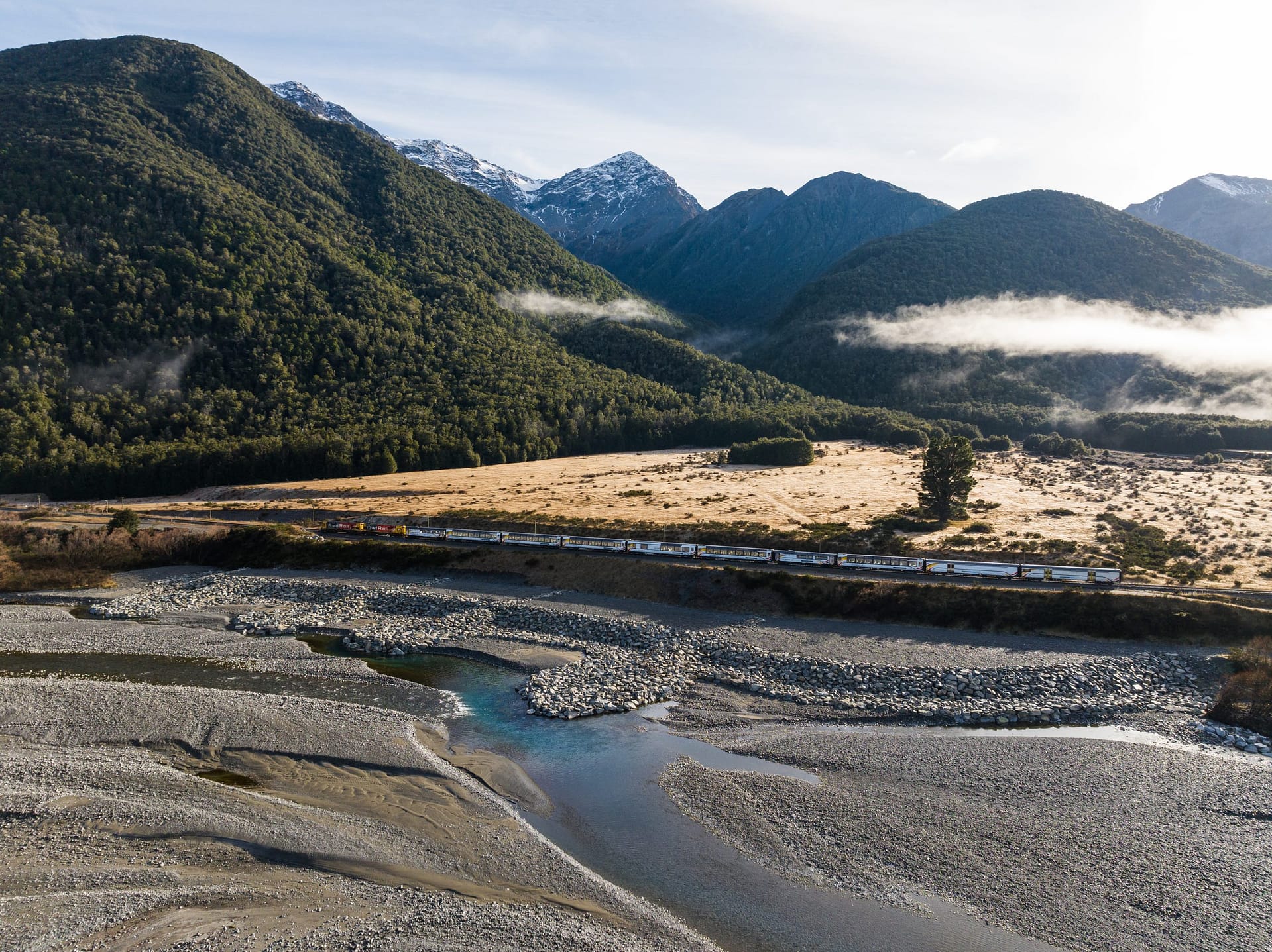 Tranzalpine alongside the Bealey river