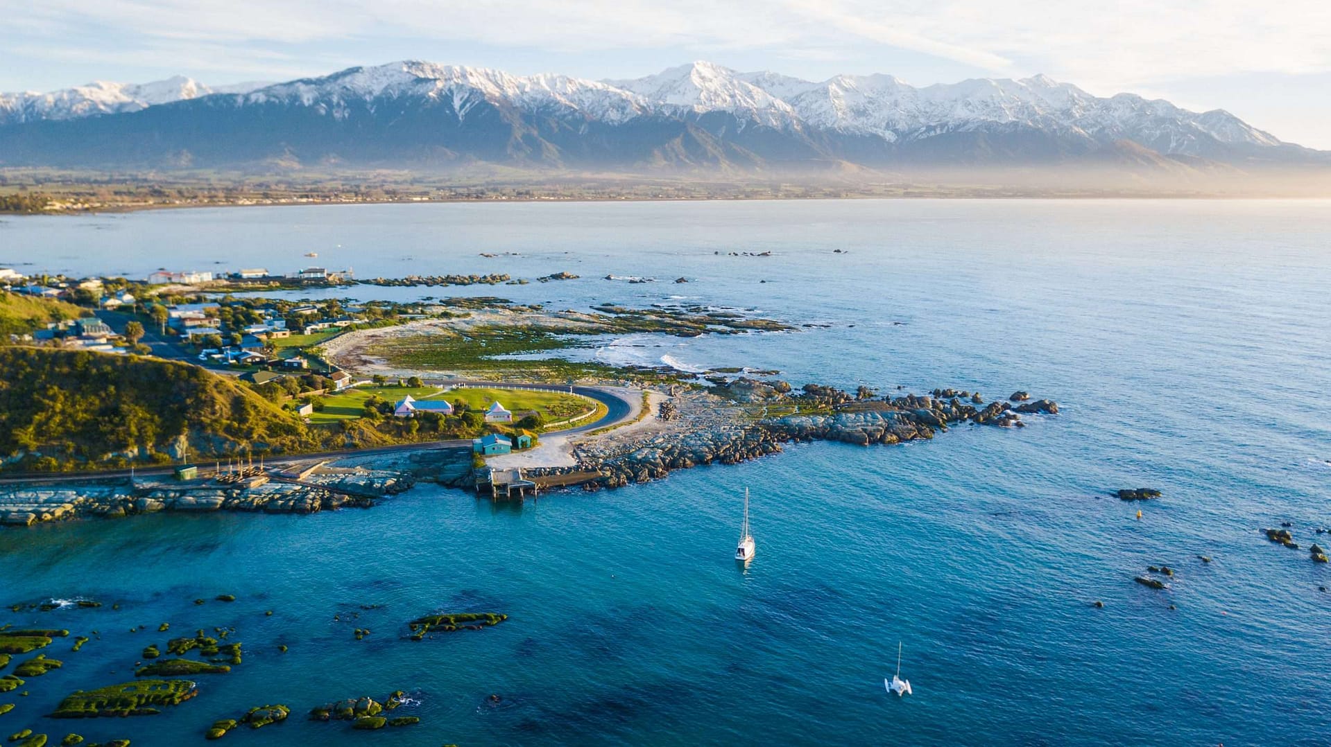 Kaikoura-Mountains to the sea